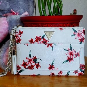 Guess floral wristlet